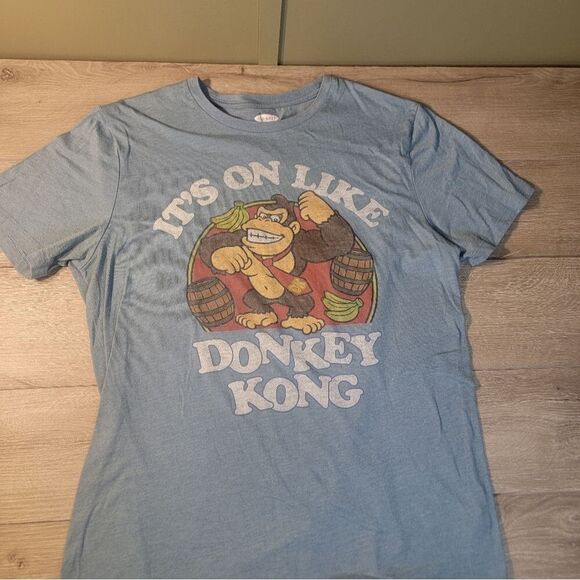 Old Navy It's On Like Donkey Kong Graphic Gaming Tee Men Blue Gamer Video Game - Picture 7 of 8